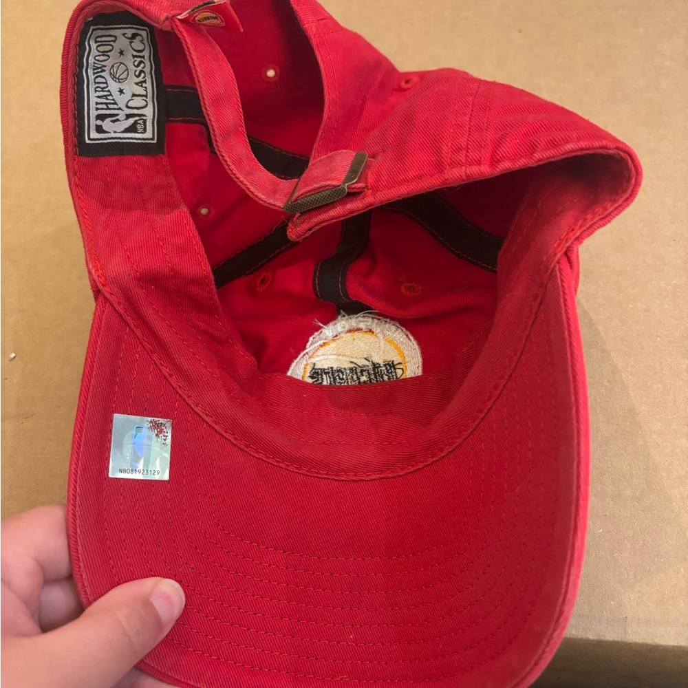 Houston Rockets Red Baseball Cap - Picture 4 of 4